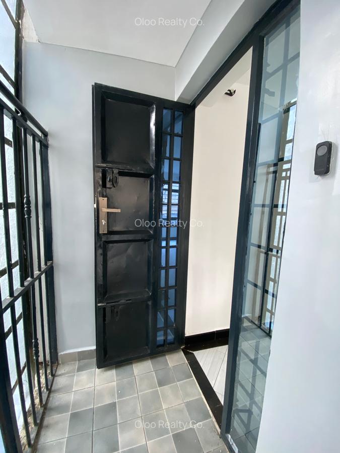 3 Bed Apartment with En Suite at Kabiria Road - 3