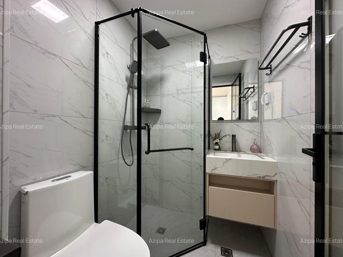 3 Bed Apartment with En Suite at Wood Avenue - 12