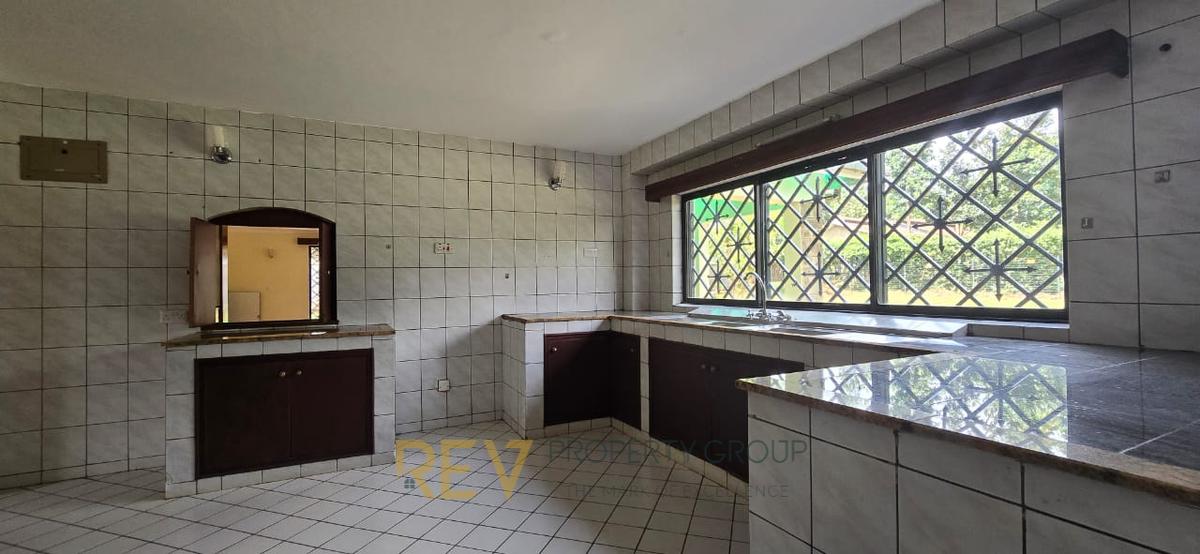 5 Bed House with En Suite in Muthaiga - 6