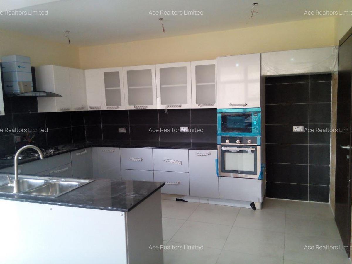 4 Bed House with En Suite at Karen Estate Nairobi - 5