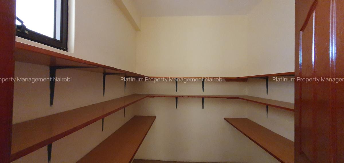 3 Bed Apartment with En Suite in Parklands - 9