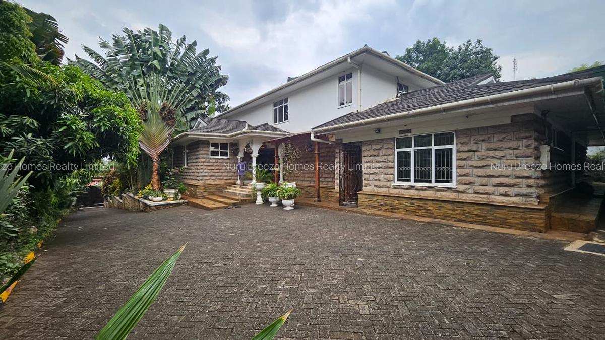 4 Bed House with En Suite in Runda - 20