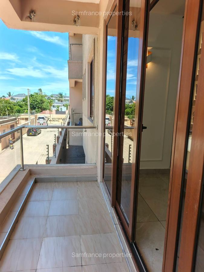 2 Bed Apartment with Swimming Pool at 1St Avanue - 8