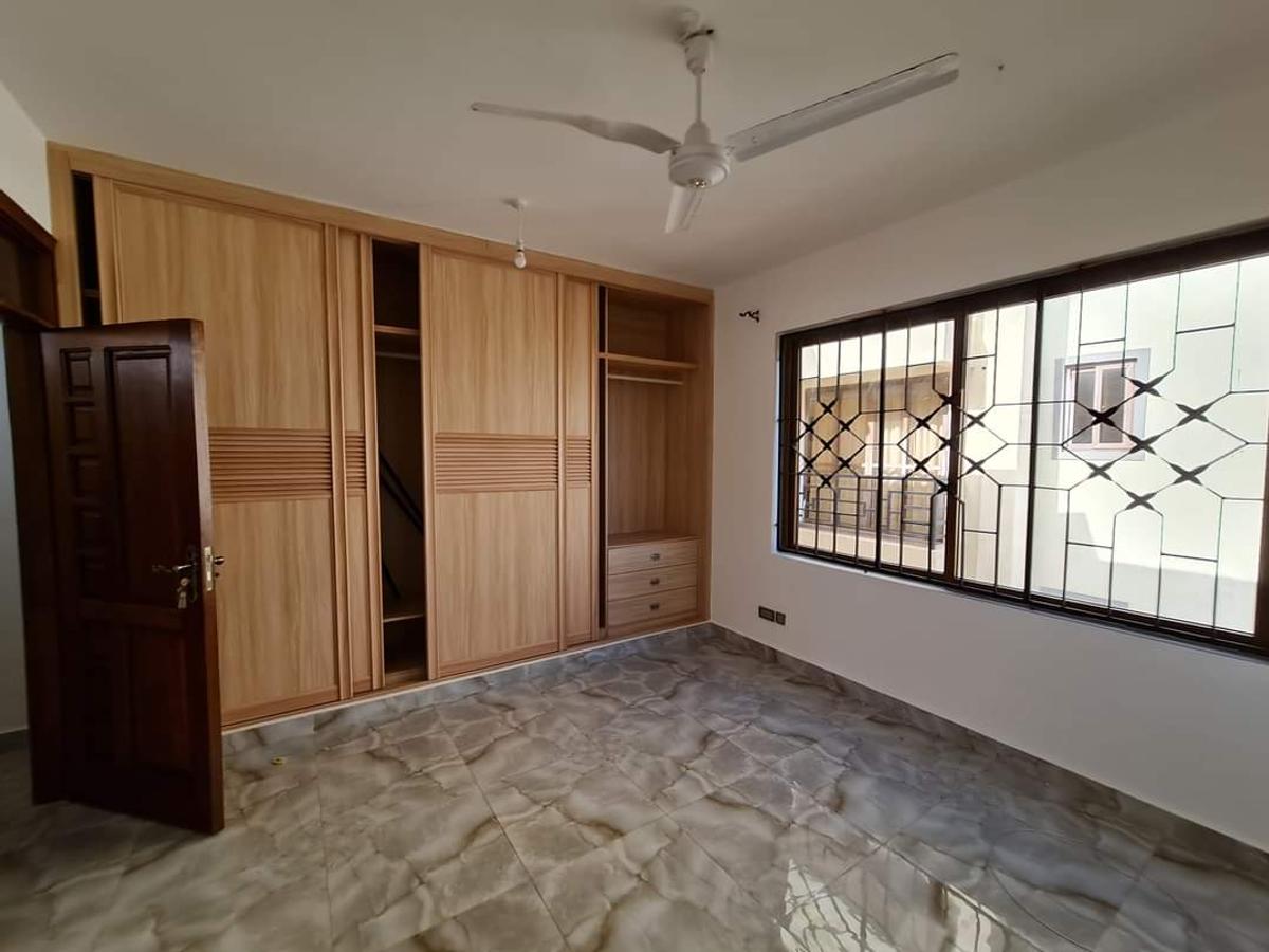 5 Bed Apartment with En Suite at Nyali - 13