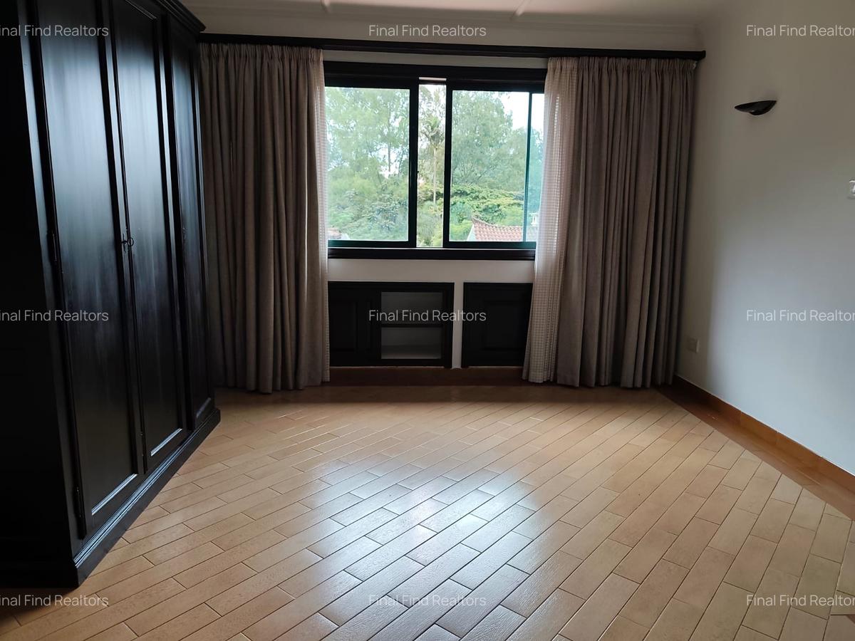 3 Bed Townhouse with En Suite in Westlands Area - 16