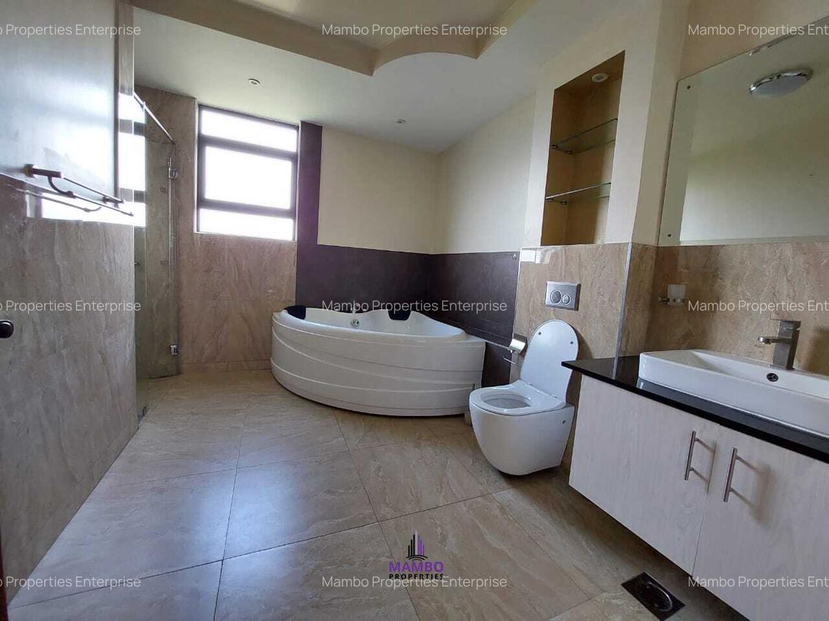 3 Bed Apartment with En Suite at Riverside Drive - 9