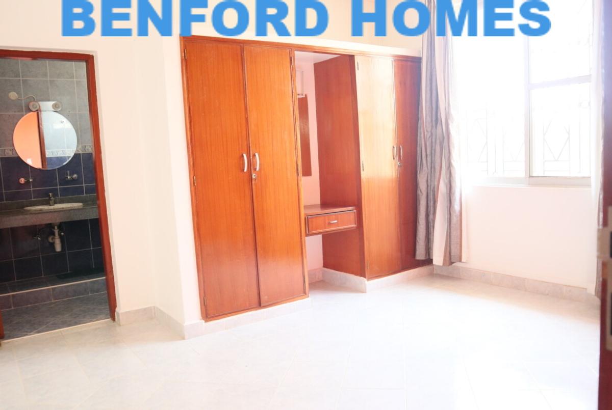 4 Bed House in Nyali Area - 2