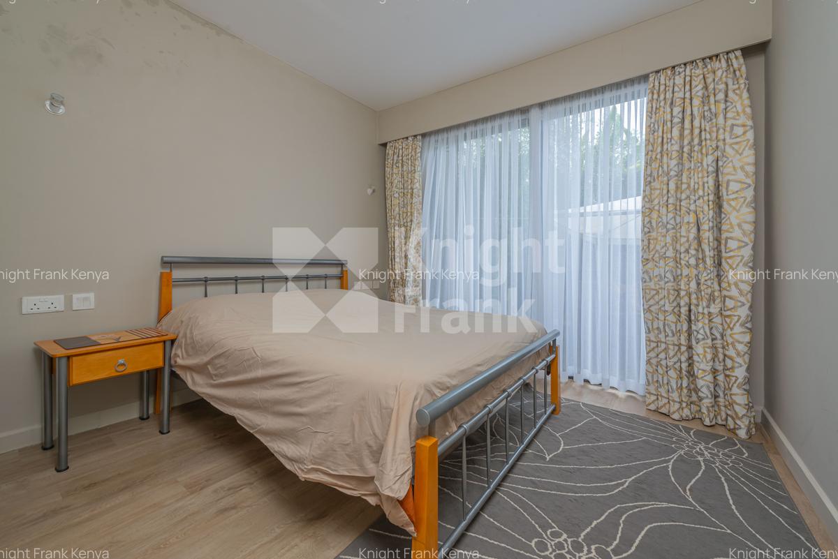 3 Bed Townhouse with En Suite at Runda Road - 15