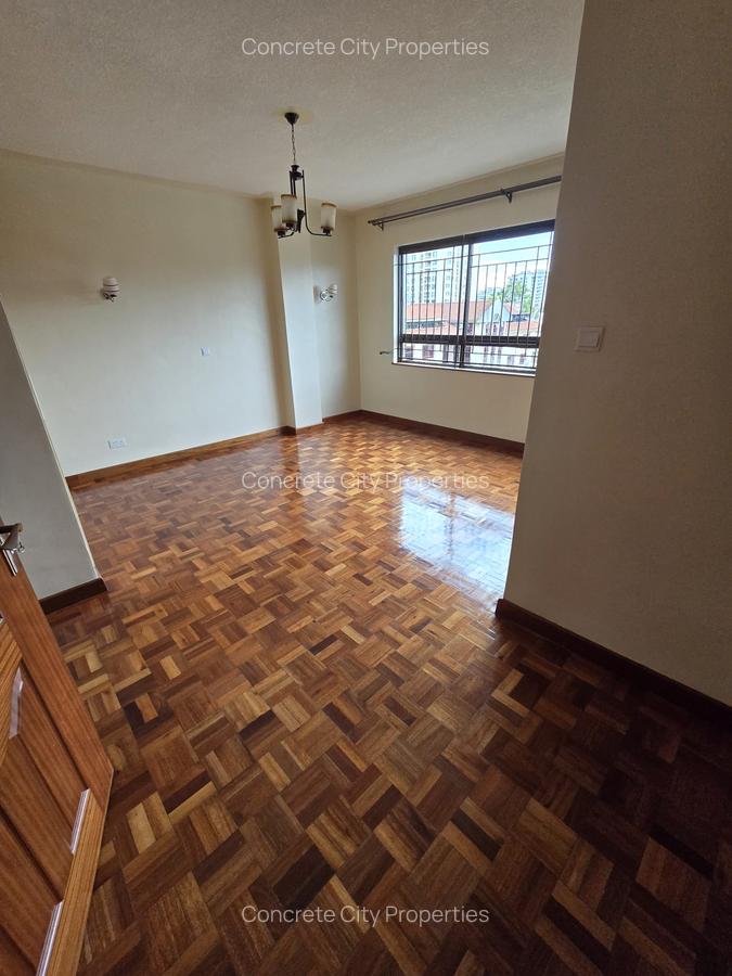 3 Bed Apartment at Rose Avenue - 8