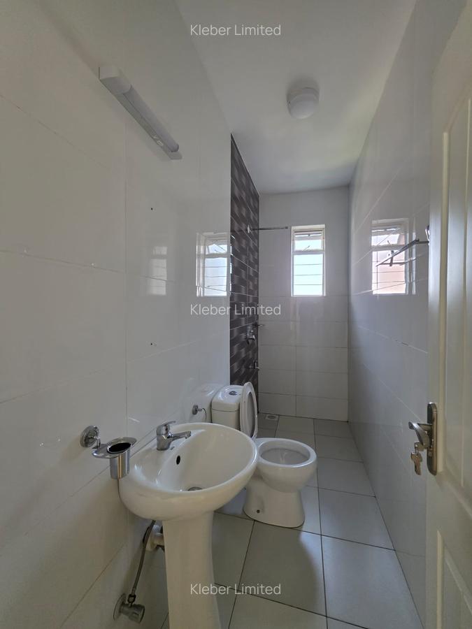 3 Bed Apartment with En Suite at Juja - 14