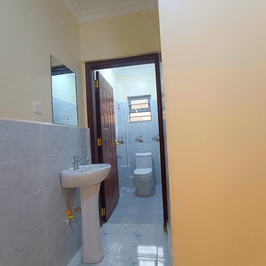 3 Bed House with En Suite at Mugutha Area - 9