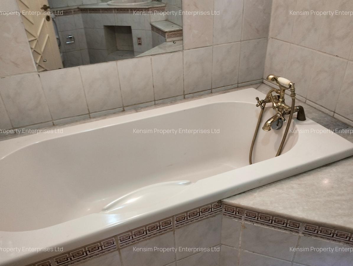 5 Bed House with En Suite in Muthaiga - 14