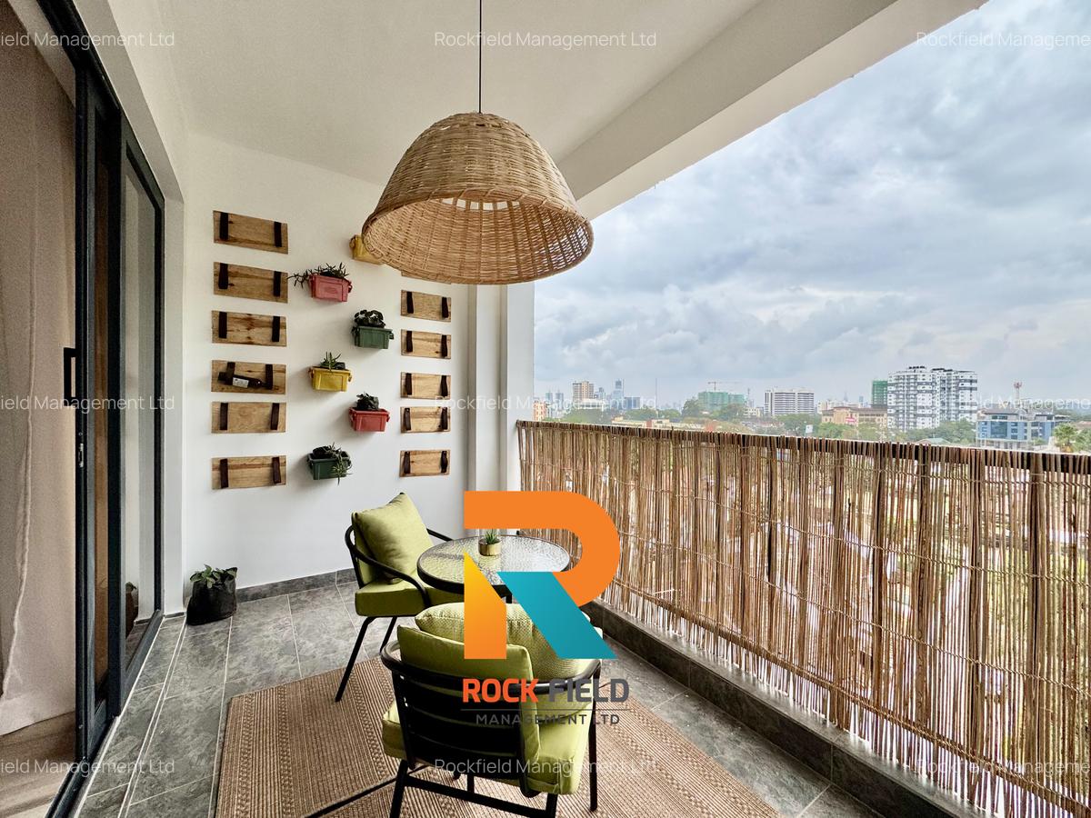 Serviced 2 Bed Apartment with En Suite in Brookside - 7