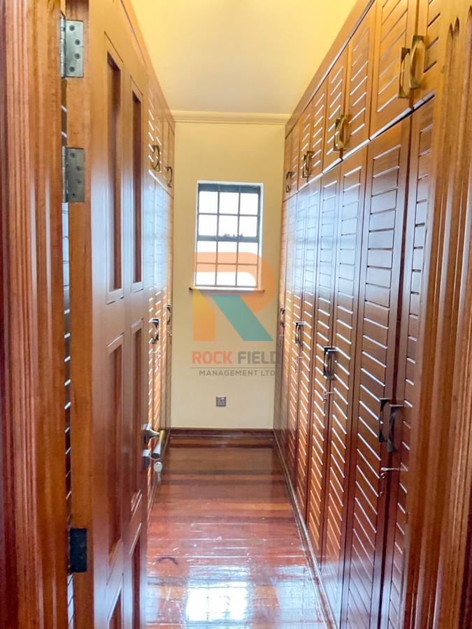 4 Bed Townhouse with En Suite at Peponi Road - 7