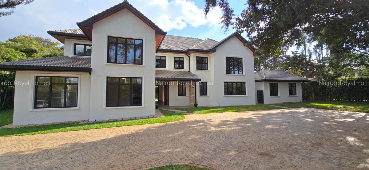 5 Bed House with En Suite at Runda Road - 3
