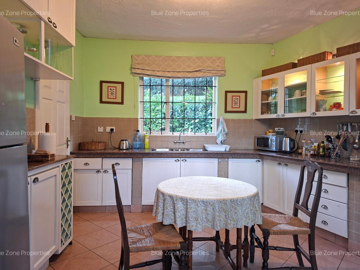 1 Bed Townhouse with En Suite at Off Naivasha Avenue - 7