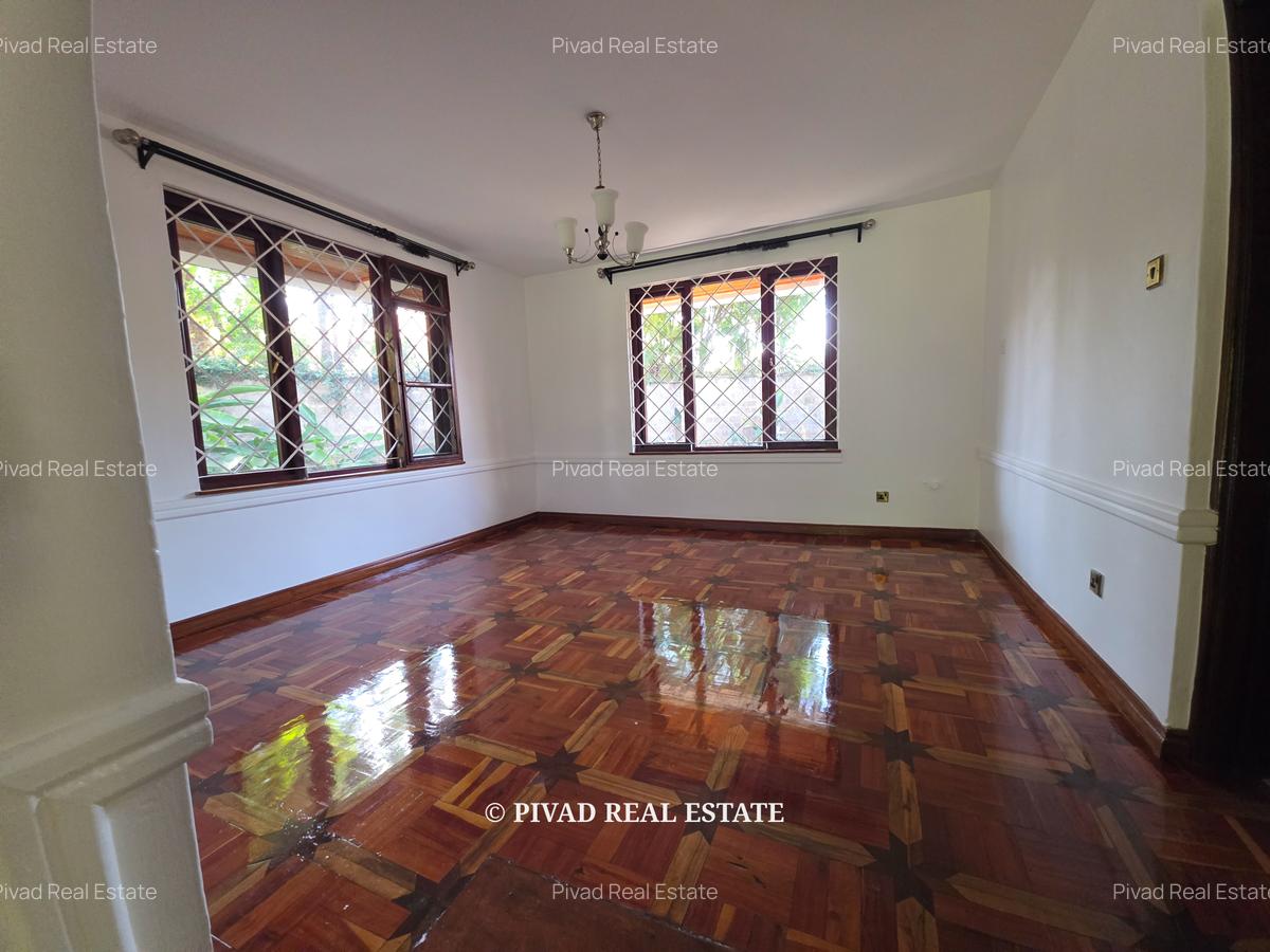 4 Bed House with Staff Quarters in Runda - 14