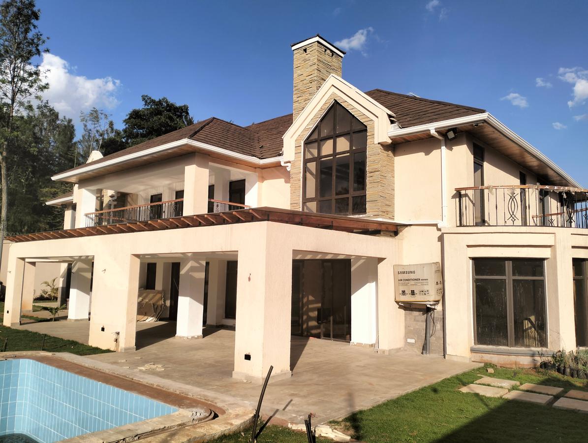 5 Bed House with En Suite in Runda - 5