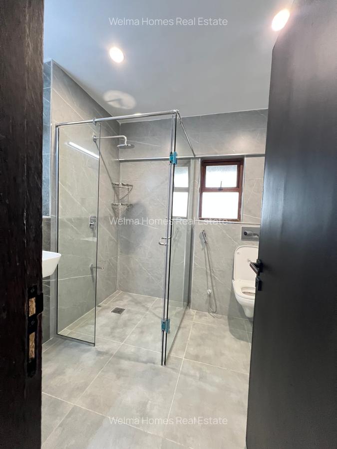 3 Bed Apartment with En Suite in Kileleshwa - 11
