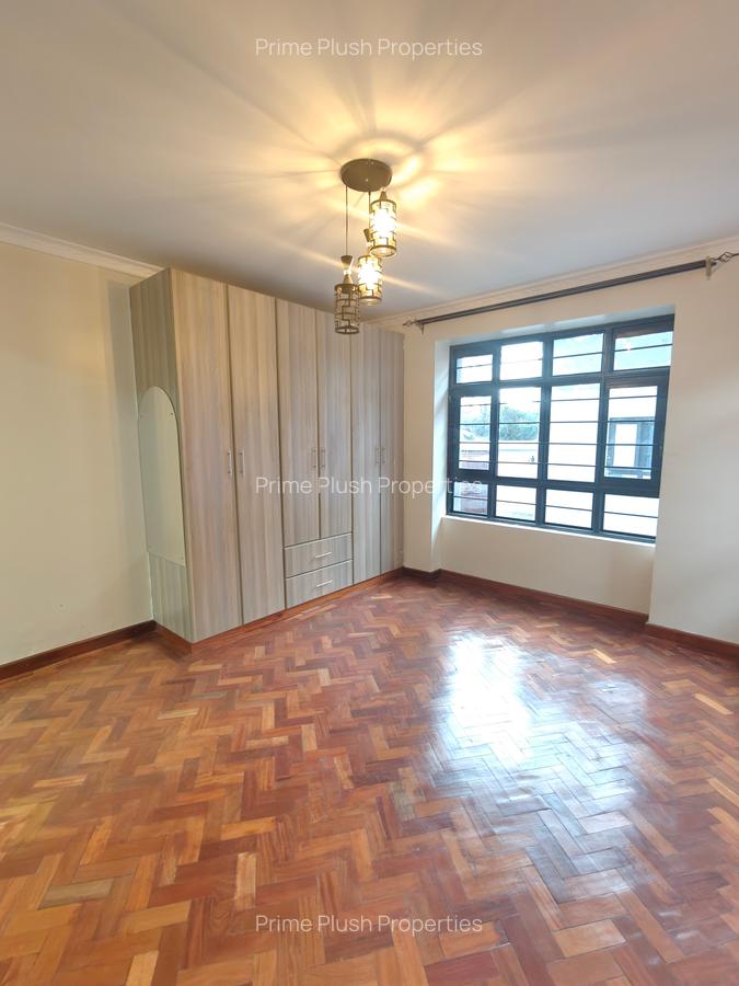 5 Bed House with En Suite in Karen - 11