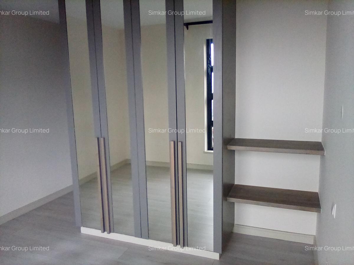 4 Bed Townhouse with En Suite at Tilisi - 11