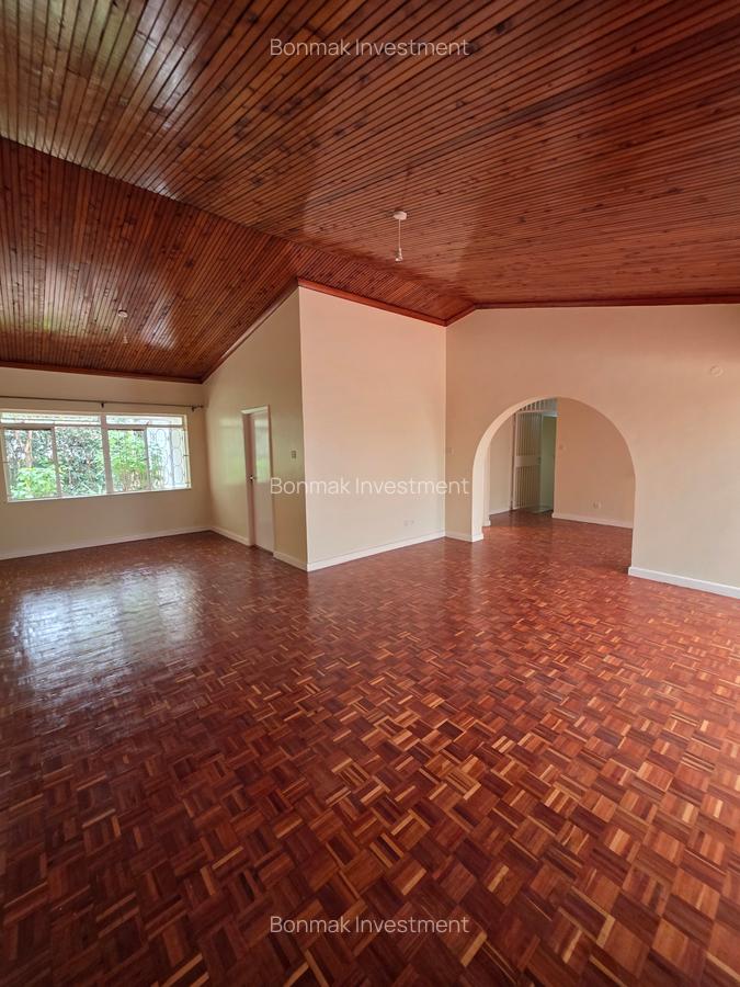 4 Bed House with En Suite at Gigiri - 12