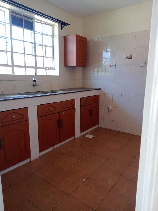 2 Bed Apartment in Garden Estate - 4