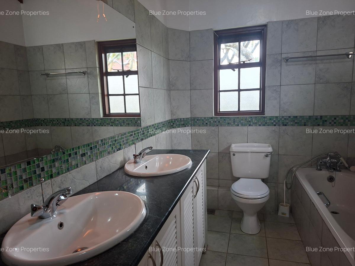 3 Bed Townhouse with En Suite at Off Ruaka Rd - 18