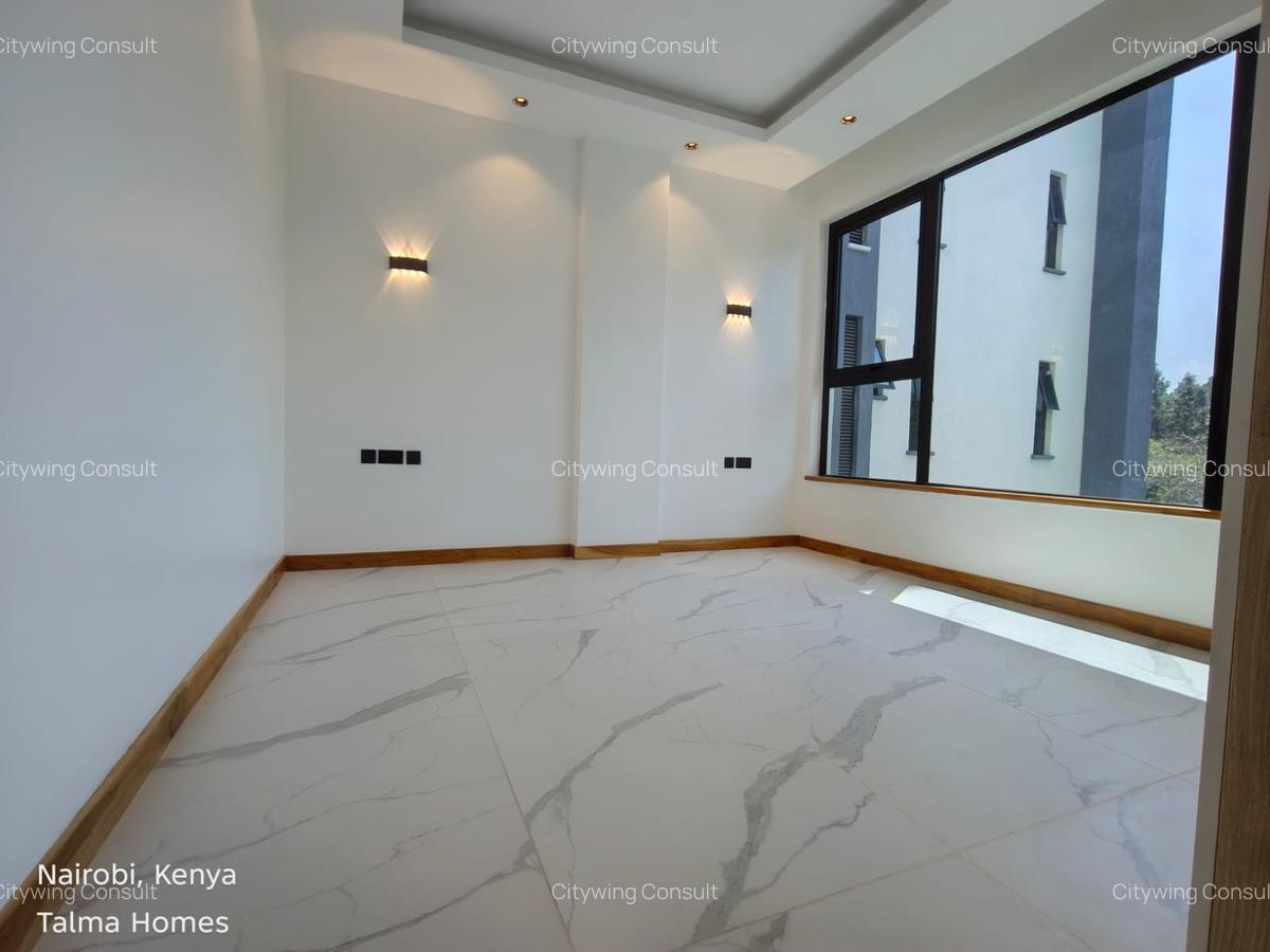 2 Bed Apartment with En Suite at Peponi Road - 11
