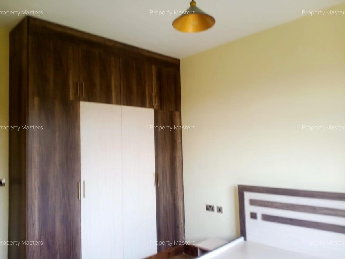 4 Bed Villa with En Suite at Centre Piece - 14