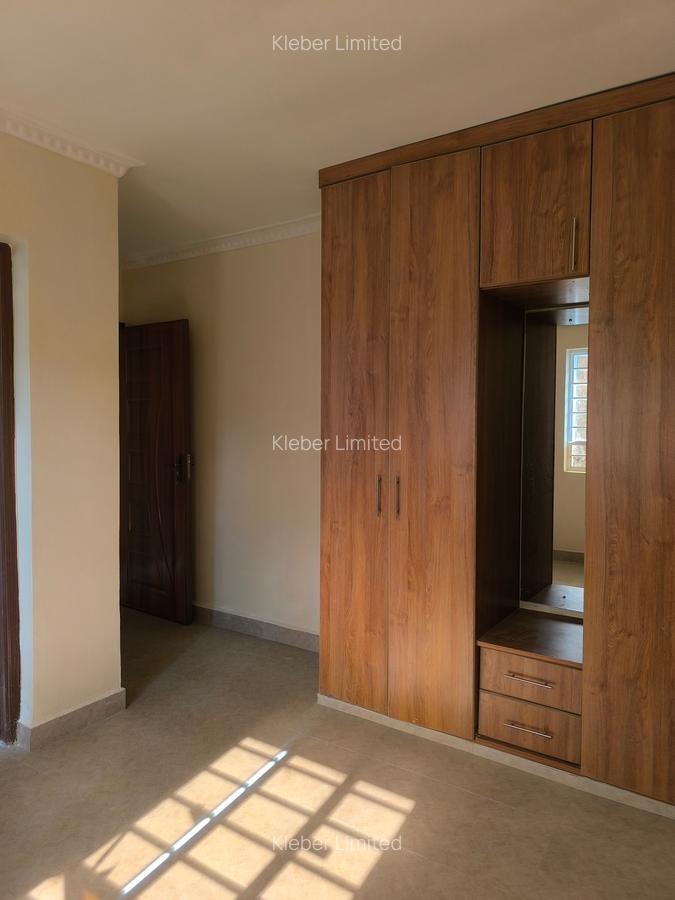 3 Bed House with En Suite in Kitengela - 11