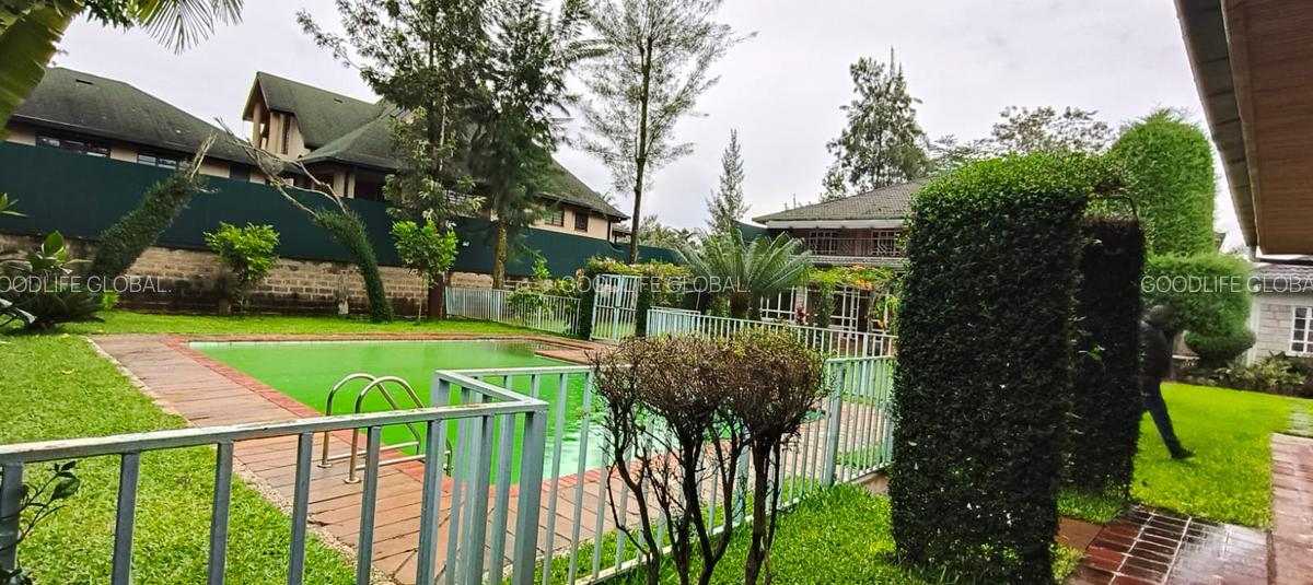 4 Bed House with En Suite at Runda - 4