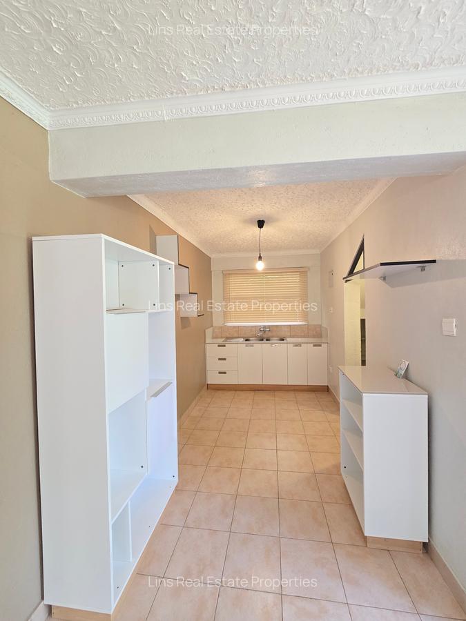 2 Bed House with En Suite in Karen - 16
