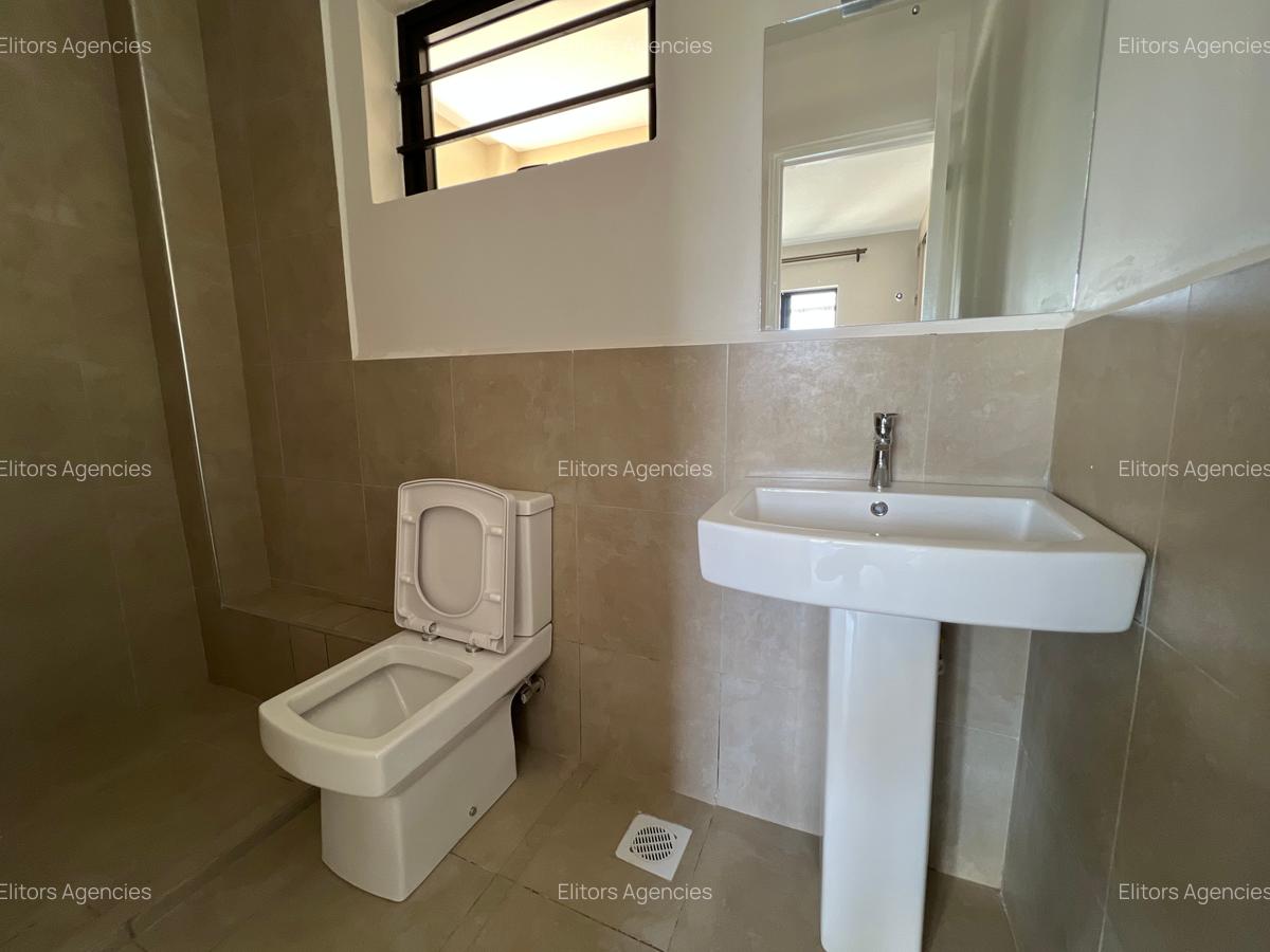 2 Bed Apartment with En Suite at Kirawa Road - 10