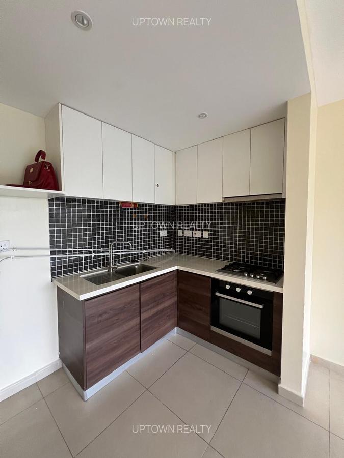 1 Bed Apartment with Swimming Pool at Labington - 7