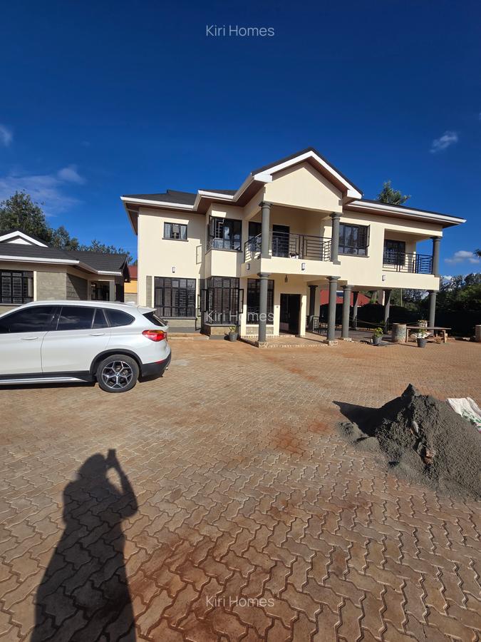5 Bed Townhouse with En Suite in Karen - 9