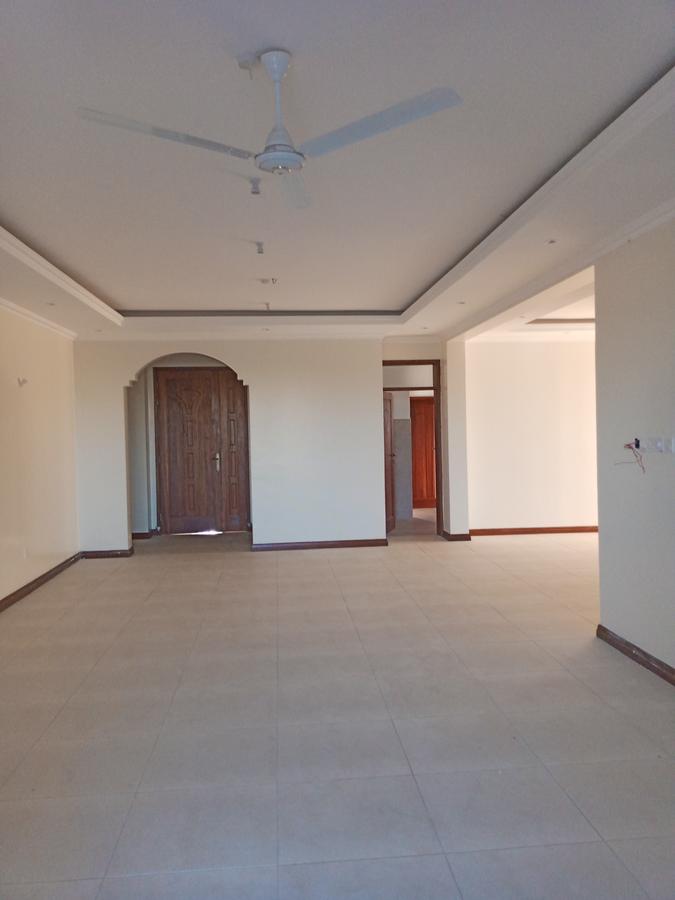 Serviced 3 Bed Apartment with En Suite at Nyali - 11