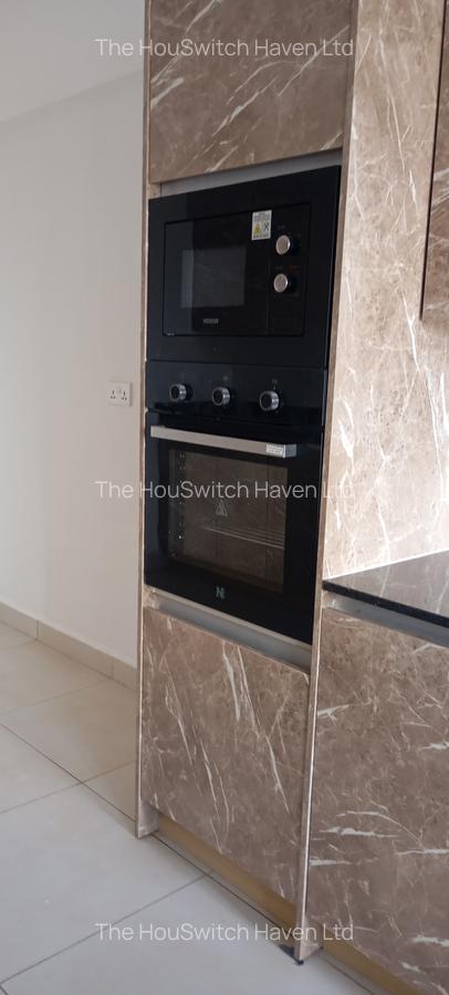 3 Bed Apartment with En Suite at Off Raphta Road - 5