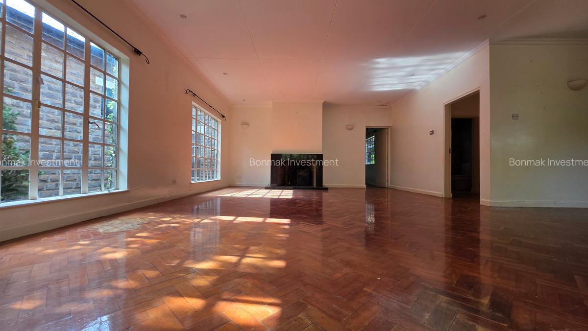 4 Bed House with En Suite at Muthangari Road - 8