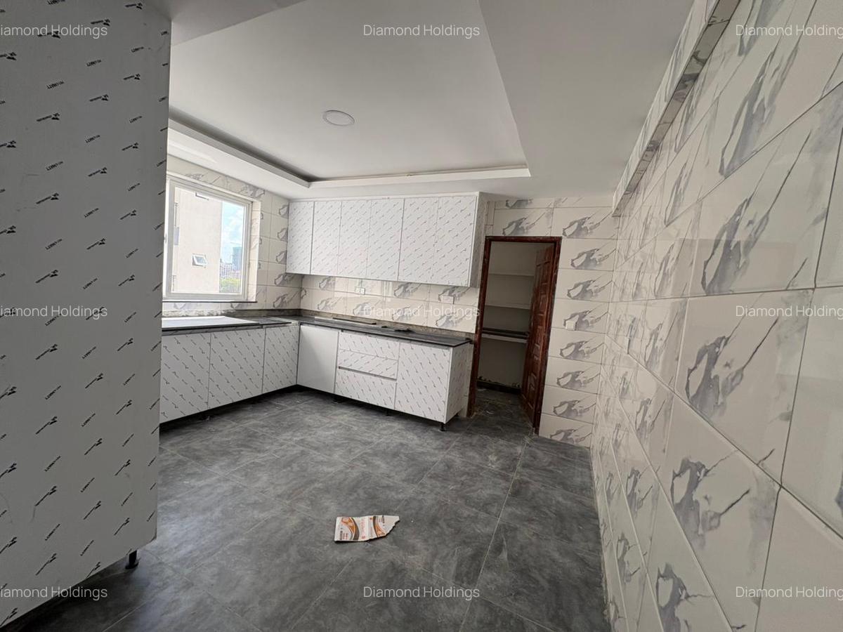 3 Bed Apartment with En Suite at Parklands - 3