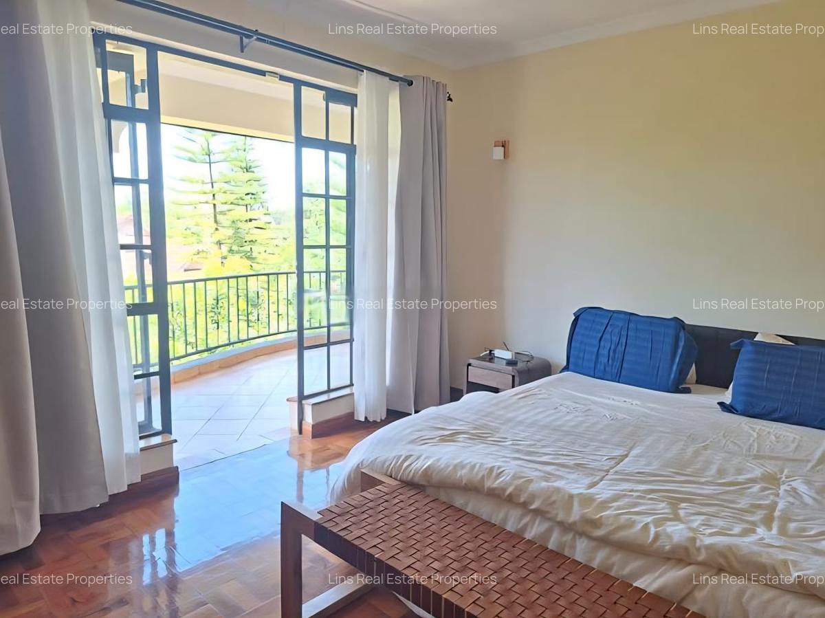 4 Bed Townhouse with En Suite in Runda - 13