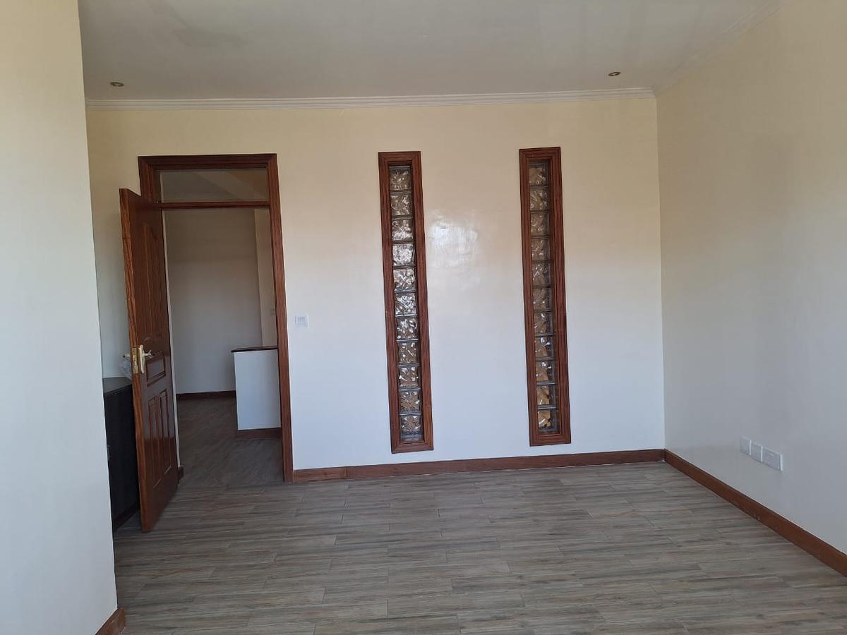 4 Bed Townhouse with En Suite in Ruiru - 16