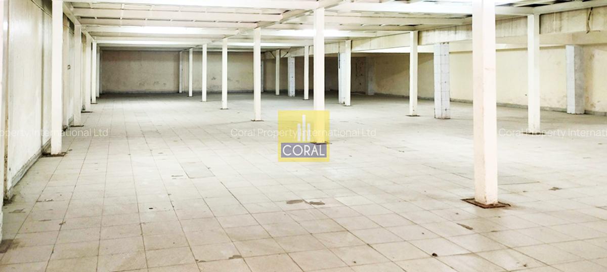 Warehouse in Industrial Area - 4