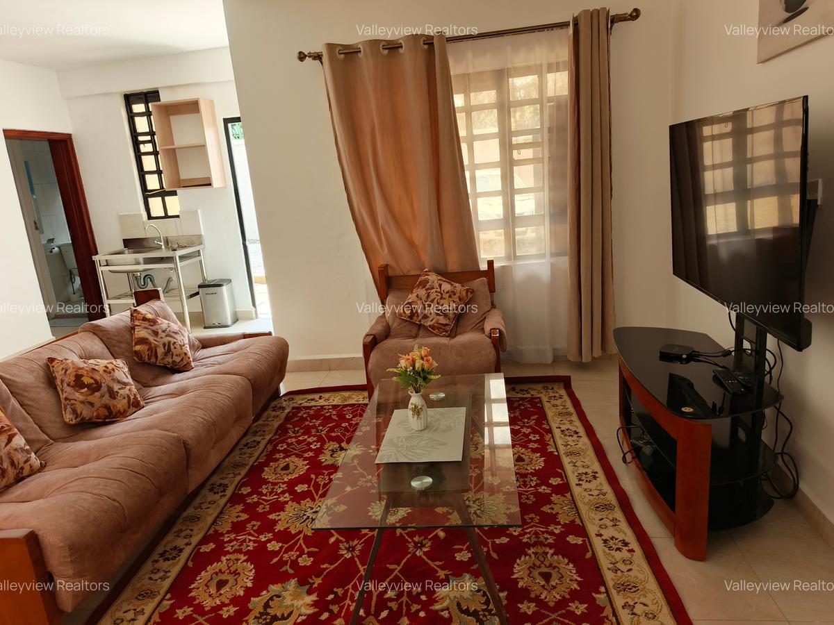 1 Bed Villa with En Suite at Lavington - 6
