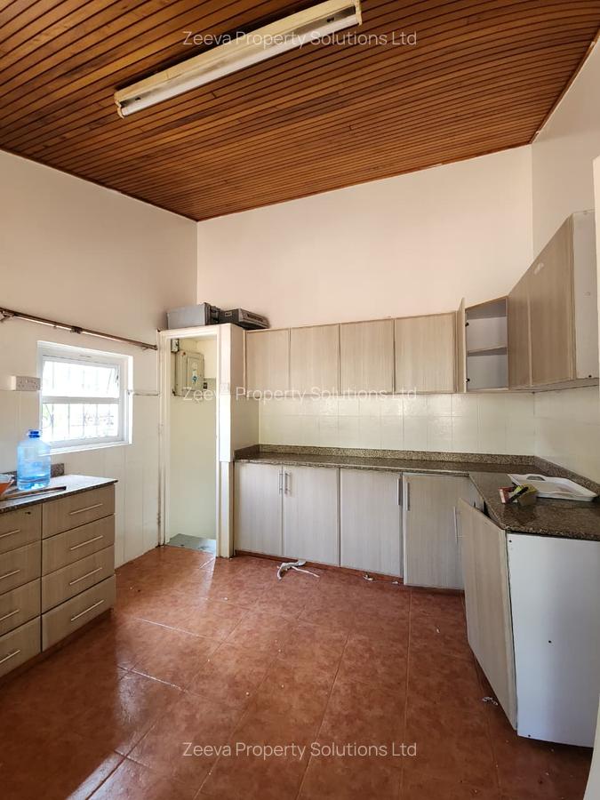 5 Bed House with En Suite in Kileleshwa - 9