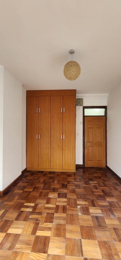 3 Bed Apartment with En Suite in Kileleshwa - 10