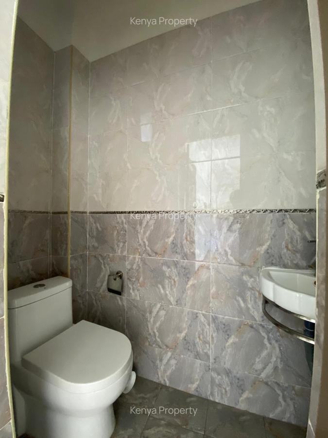 2 Bed Apartment with En Suite at Kindaruma Road - 10