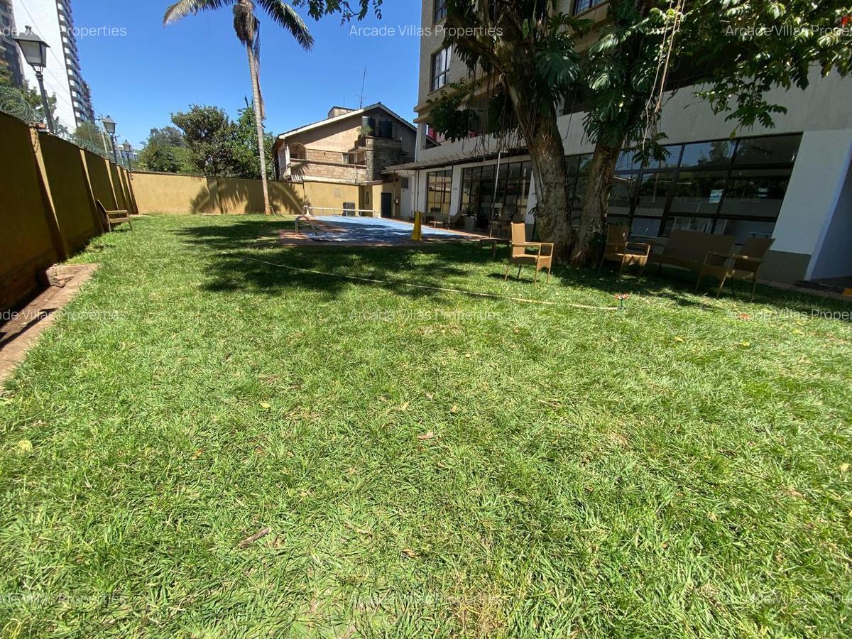 3 Bed Apartment with En Suite in General Mathenge - 1