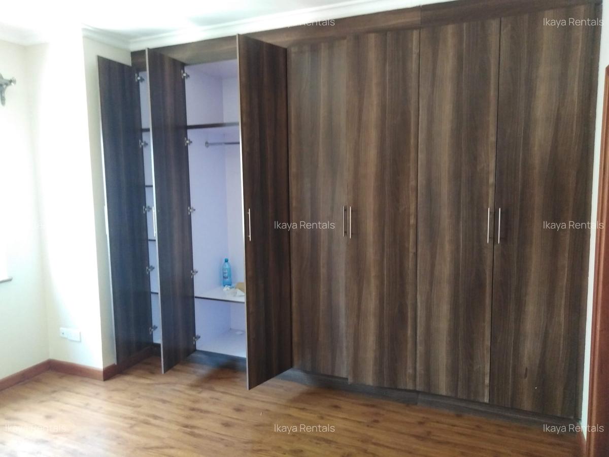 2 Bed Apartment with En Suite in Kilimani - 10