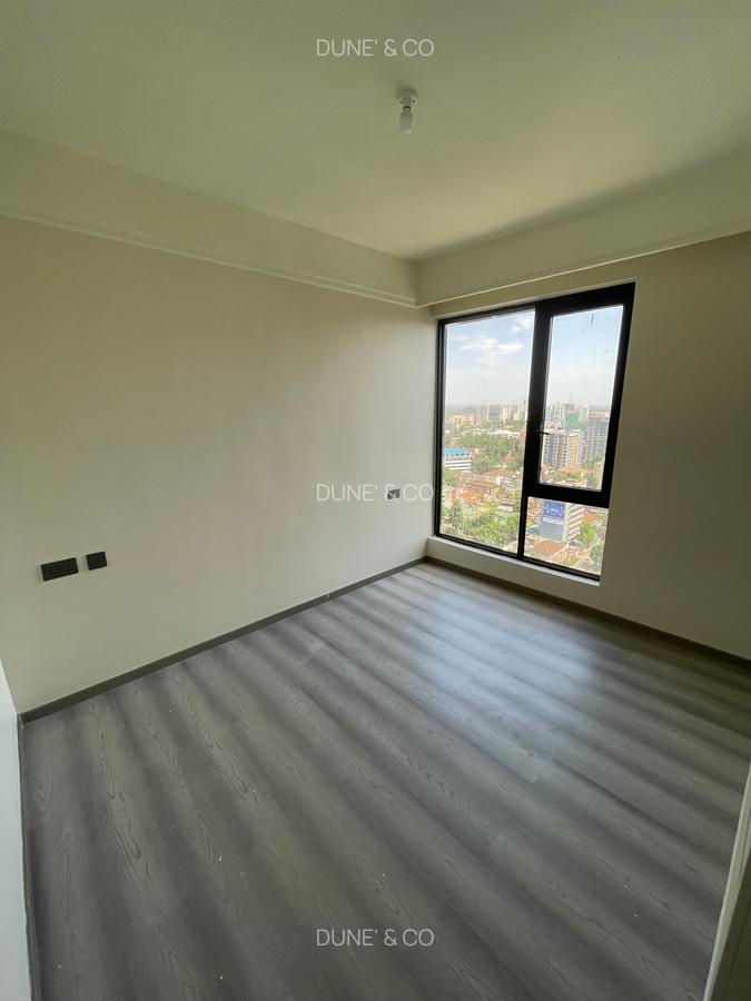 Serviced 2 Bed Apartment with En Suite in Westlands Area - 11